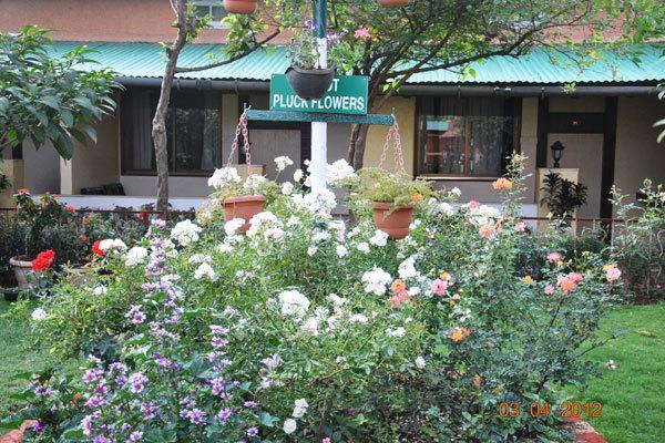 Shreyas Hotel Mahabaleshwar Exterior photo